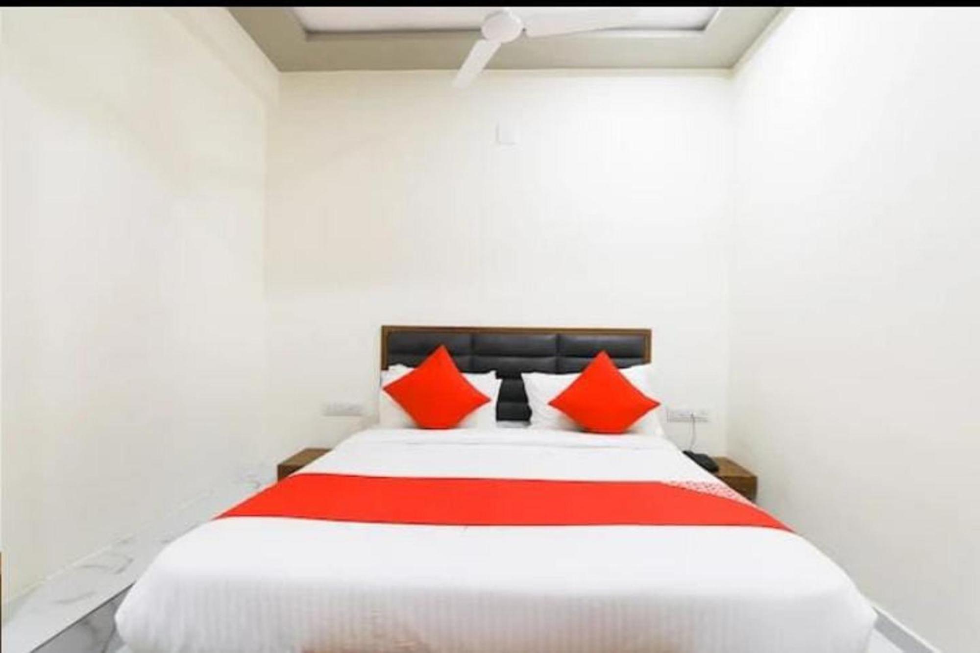 Hotel New Lake View Ahmedabad Exterior foto